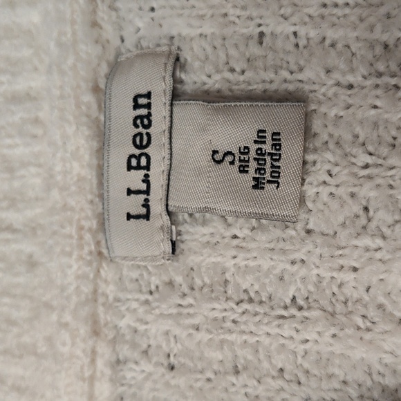 Cozy Winter White Women's Sweater - Picture 2 of 3